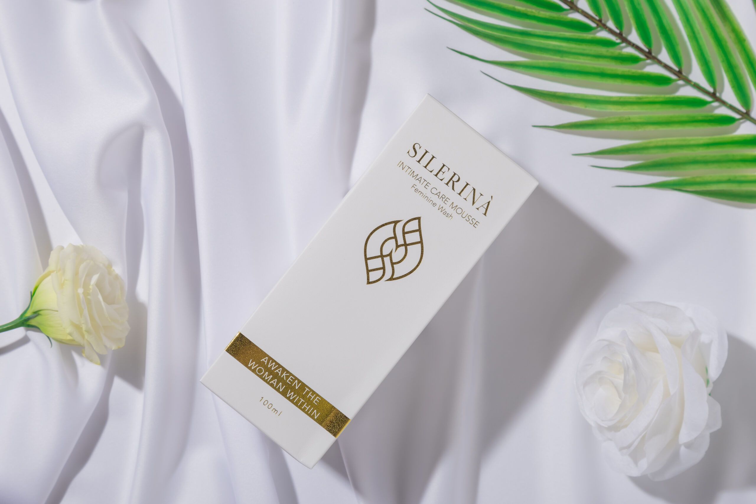 SILERINÀ Intimate Care Mousse Product Photo 3